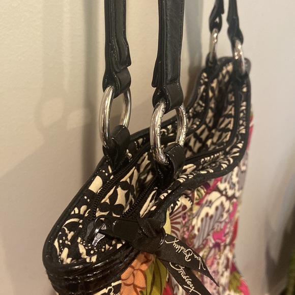 Vera Bradley Limited addition Medley patchwork tote - Picture 4 of 11